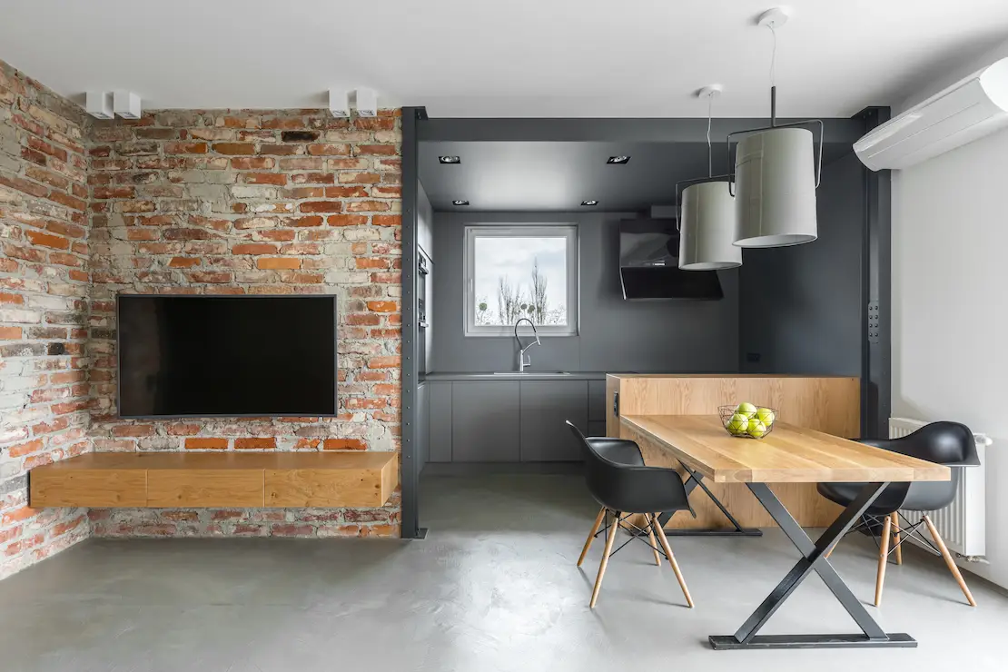 Kitchen with microcement floor